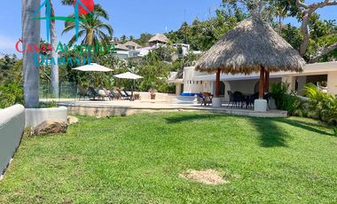 Villa de Lujo en renta vacacional, con Vista al Mar y Alberca Privada
