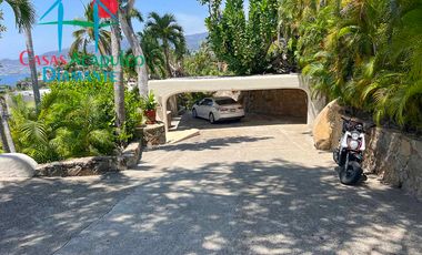 Villa de Lujo en renta vacacional, con Vista al Mar y Alberca Privada