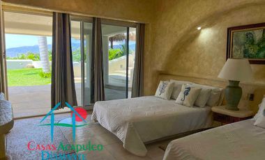 Villa de Lujo en renta vacacional, con Vista al Mar y Alberca Privada