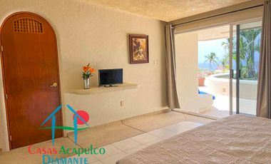Villa de Lujo en renta vacacional, con Vista al Mar y Alberca Privada