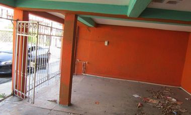 Casa para Remodelar con excelente ubicación, detrás de Plaza Coacalco