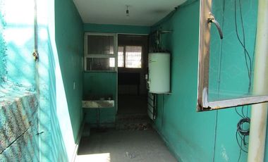 Casa para Remodelar con excelente ubicación, detrás de Plaza Coacalco