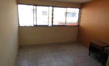 Casa para Remodelar con excelente ubicación, detrás de Plaza Coacalco