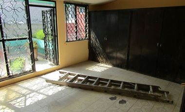 Casa para Remodelar con excelente ubicación, detrás de Plaza Coacalco