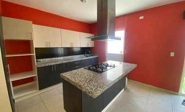 Casa en venta en Aguascalientes, zona de gran plusvalía, La Trinidad