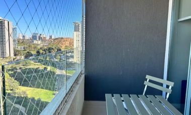 HERMOSO DEPARTAMENTO CON ESTACIONAMIENTO TOTALMENTE AMOBLADO Y EQUIPADO