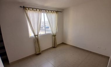 CASA EN VENTA SEMINUEVA, UBICADA EN FRACCIONAMIENTO SENDAS RESIDENCIAL, EL MARQUES.