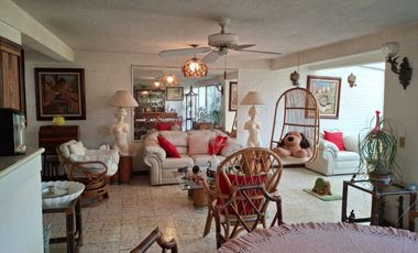 (CRS) CASA EN JARDINES DE CUERNAVACA $3,280,000