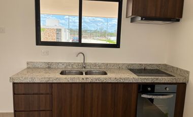 CASA EN VENTA CHOLUL CON PANELES SOLARES