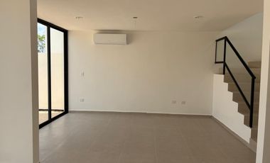 CASA EN VENTA CHOLUL CON PANELES SOLARES