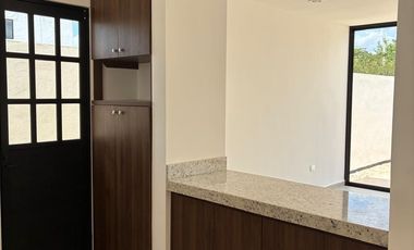 CASA EN VENTA CHOLUL CON PANELES SOLARES