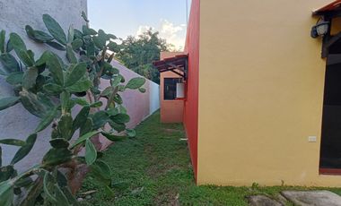 Renta de casa de un piso de 3 recámaras y paneles solares  en Baspul