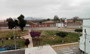 VENTA DE CASA SEMI CONSTRUIDA EN LA URB LA  TINGUIÑA CIUDAD DE ICA