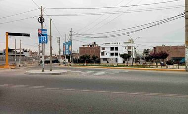 VENTA DE CASA SEMI CONSTRUIDA EN LA URB LA  TINGUIÑA CIUDAD DE ICA