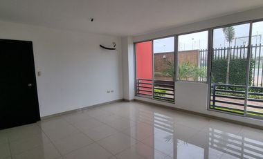 Vendo Moderno Departamento de 93 m² La Romareda Norte de Guayaquil Estrene