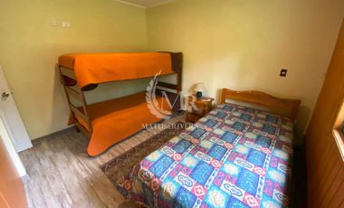 Casa en Arriendo en Entorno Natural y Privilegiado, Condominio Los Guindos, Sector los Calabozos, Pucón