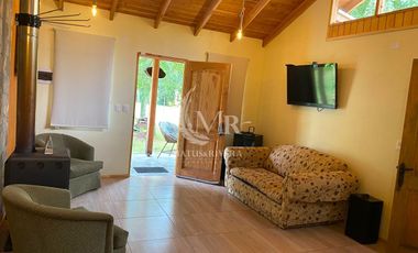 Casa en Arriendo en Entorno Natural y Privilegiado, Condominio Los Guindos, Sector los Calabozos, Pucón