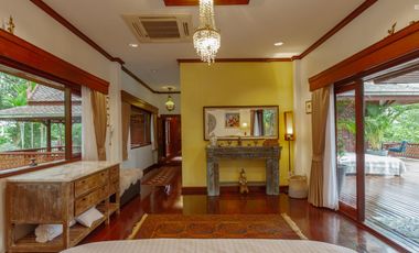 White Lotus River House