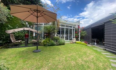 CASA DE LUJO DE UNA PLANTA EN URB PRIVADA CUMBAYA (PROX RUTA VIVA)