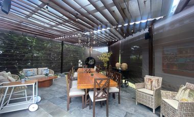 CASA DE LUJO DE UNA PLANTA EN URB PRIVADA CUMBAYA (PROX RUTA VIVA)