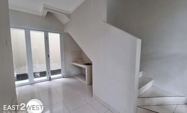 Dijual/Disewakan Rumah Ayna Residence Graha Raya Tangerang Selatan Bagus Murah Siap Huni