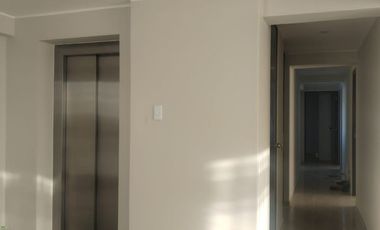 Departamento Duplex Exclusivo 3 Habitaciones Cerro Colorado - Estreno Con Acabados Premium