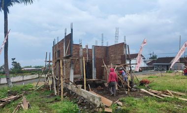 Rumah villa murah ada kolam renang