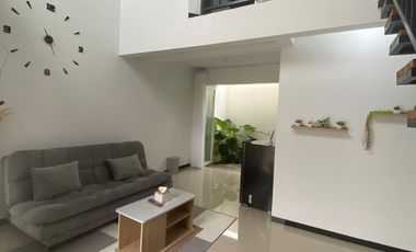 Rumah villa murah free kolam renang