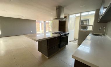 CASA EN RENTA VALLE DE LAS FUENTES, MODELO ENCINO, CALIMAYA, CERCA METEPEC