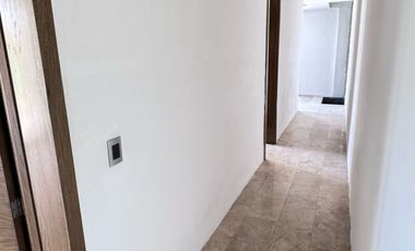 CASA EN VENTA EN LAS CAÑADAS