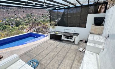CASA EN VENTA EN LAS CAÑADAS