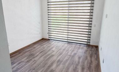 CASA EN VENTA EN LAS CAÑADAS
