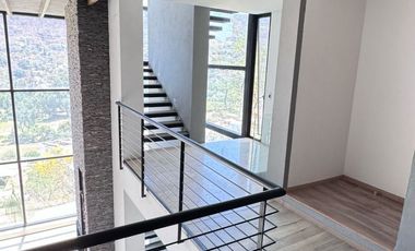 CASA EN VENTA EN LAS CAÑADAS