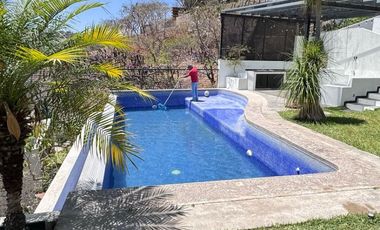 CASA EN VENTA EN LAS CAÑADAS