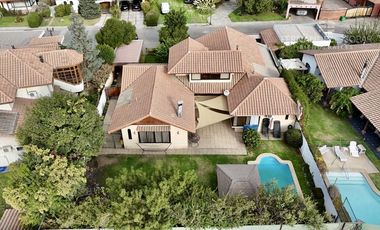 LOS ANDES - VENDE CASA 4D 3B PISCINA - COND. EL ENCANTO