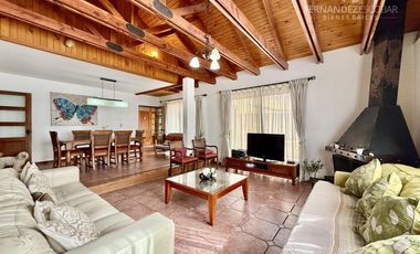 LOS ANDES - VENDE CASA 4D 3B PISCINA - COND. EL ENCANTO
