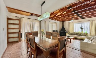 LOS ANDES - VENDE CASA 4D 3B PISCINA - COND. EL ENCANTO