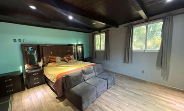 BONITA CASA EN VENTA CON UN ESPACIO INDEPENDIENTE