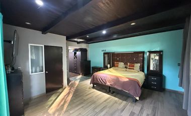 BONITA CASA EN VENTA CON UN ESPACIO INDEPENDIENTE