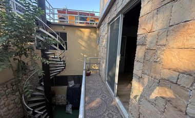 BONITA CASA EN VENTA CON UN ESPACIO INDEPENDIENTE