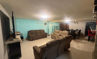 BONITA CASA EN VENTA CON UN ESPACIO INDEPENDIENTE
