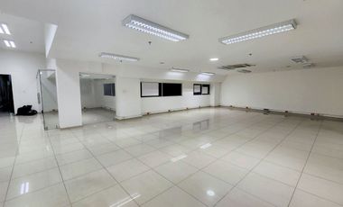 OFICINA EN VENTA   EN VENTA SECTOR CENTRO COMERCIAL Y  EMPREARIAL
