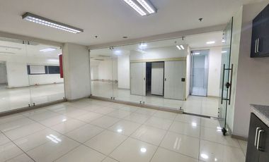 OFICINA EN VENTA   EN VENTA SECTOR CENTRO COMERCIAL Y  EMPREARIAL