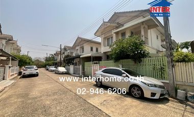 2-storey twin house, 37 sq m., Baan Fah Piyarom Village, Soi 8, Lotus Soi (Lam Luk Ka Khlong 6), Lam Luk Ka Road, Lam Luk Ka, Pathum Thani