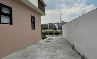 FOR SALE: 4-BEDROOM SINGLE ATTACHED HOUSE & LOT (Pre-Selling)