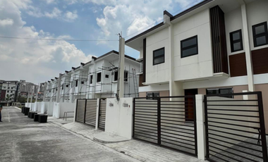 FOR SALE: 4-BEDROOM SINGLE ATTACHED HOUSE & LOT (Pre-Selling)