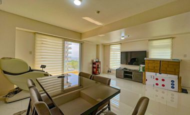 Rush Sale 3 Bedroom Unit in Oak Harbor Residences Pasay City