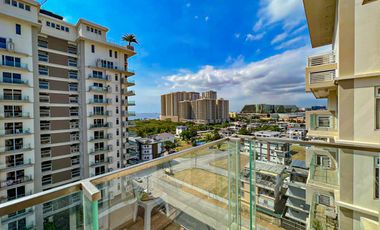 Rush Sale 3 Bedroom Unit in Oak Harbor Residences Pasay City