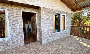 CASA DE 1 PISO EN PINO HUACHO CAMINO A NIEBLA VALDIVIA