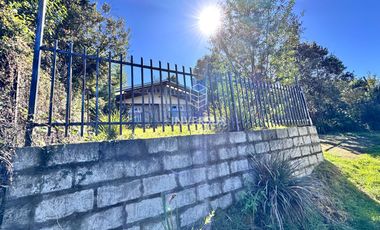CASA DE 1 PISO EN PINO HUACHO CAMINO A NIEBLA VALDIVIA